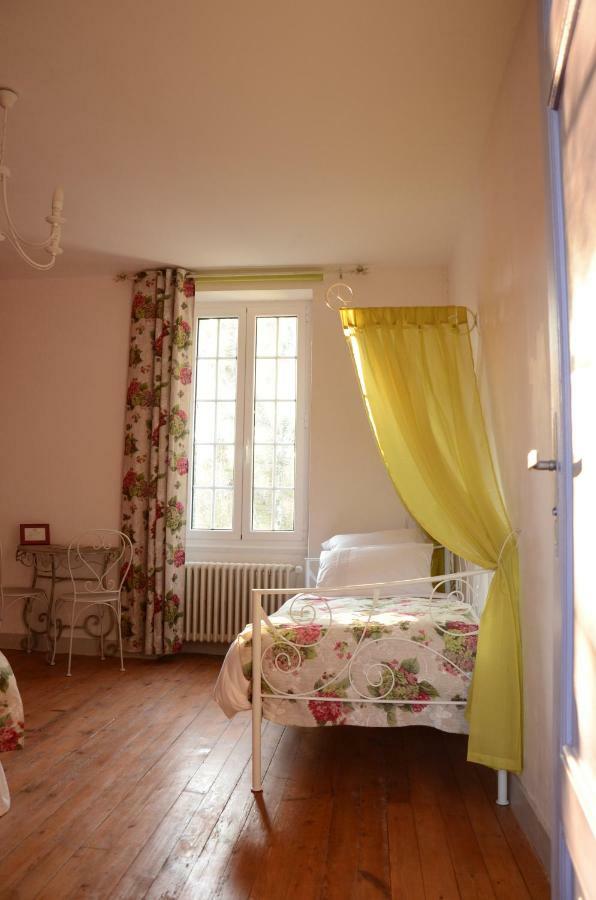Bed and Breakfast Le Manoir De Sanilhac Notre-Dame-de-Sanilhac Экстерьер фото